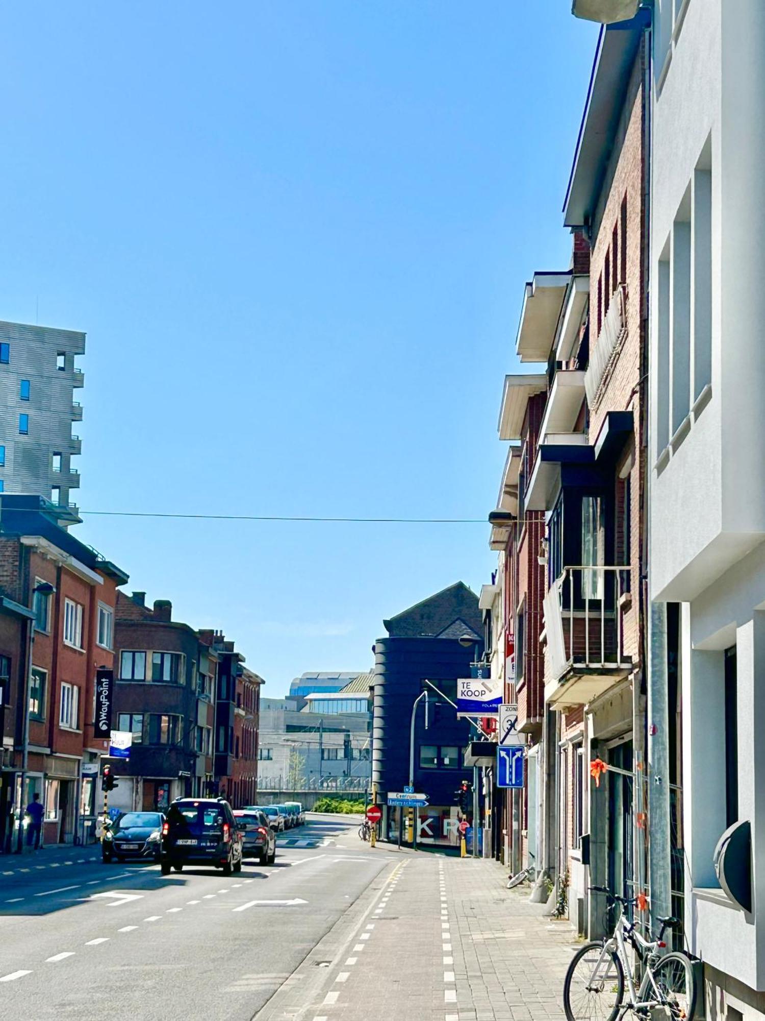 Cosy In -near Brussels , Mechelen Homestay *